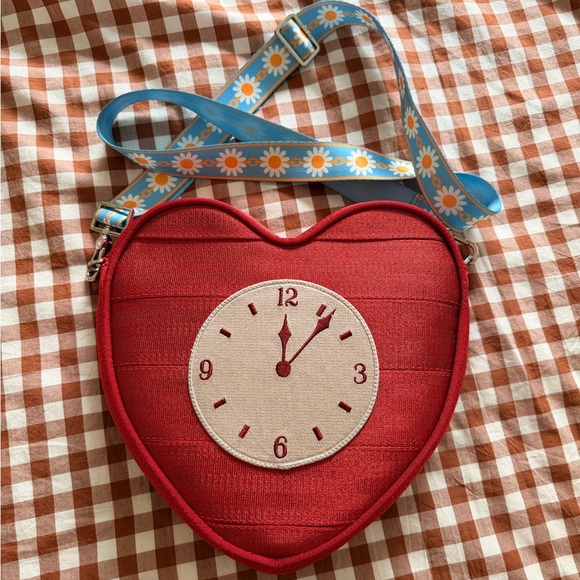 Harveys Handbags - NWOT Harvey’s Wizard of Oz Tin Man Sweetheart Bag